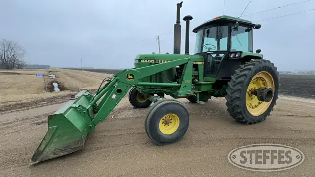 1983 John Deere 4450