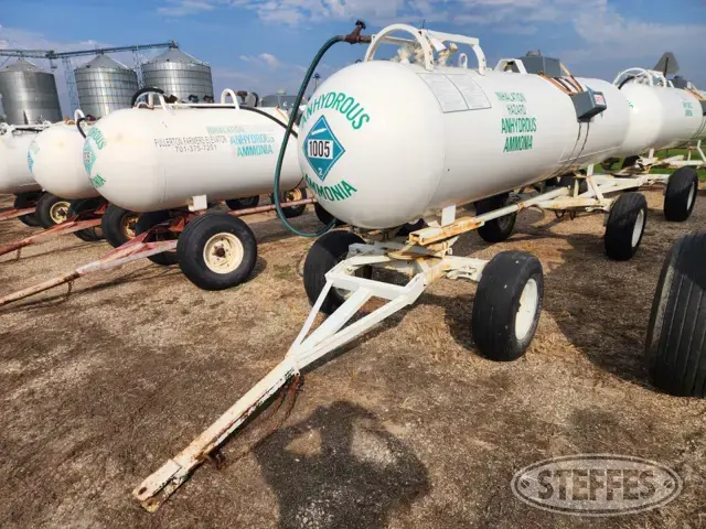 1,000 gal. NH3 tank