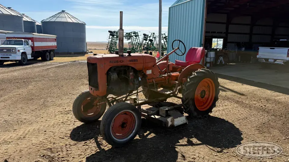 1953 Allis-Chalmers CA Collectible Tractor
