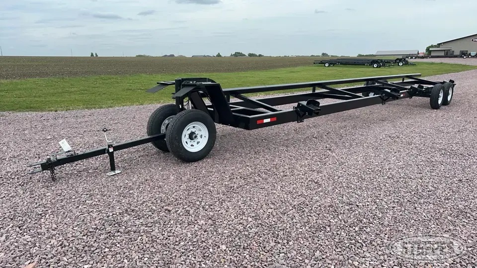 2024 T&T 37F Header Trailer