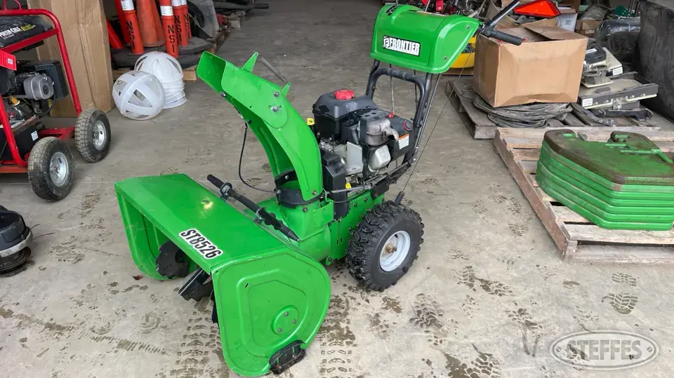 Frontier ST8526 Self-Propelled Snowblower