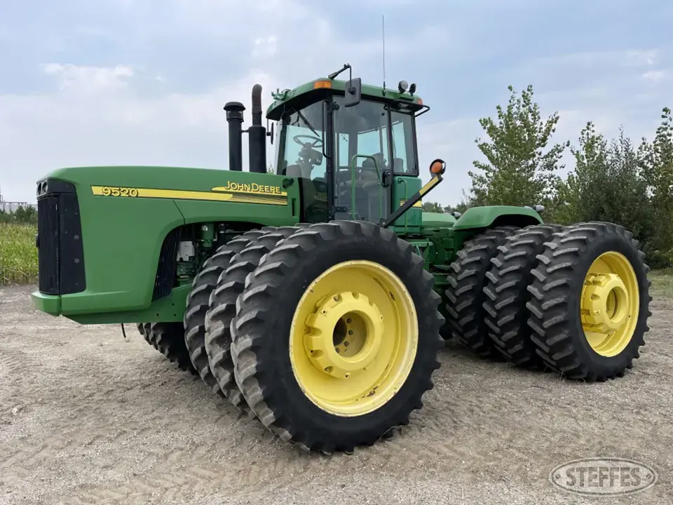 2002 John Deere 9520 4WD Tractor