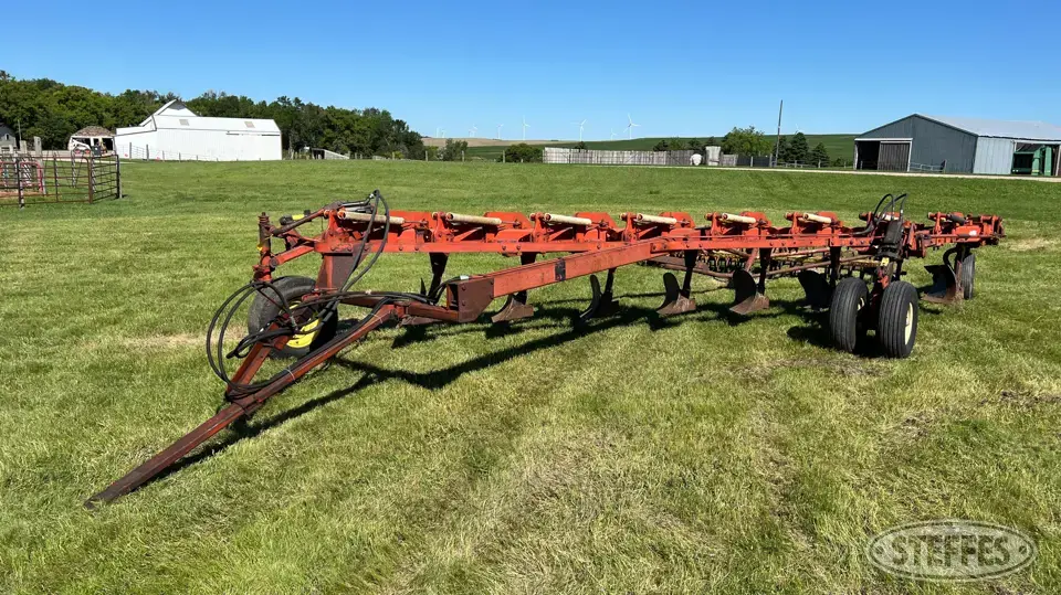 Melroe MB1442 Cable Plow