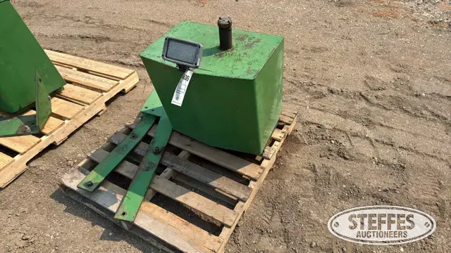 John Deere 4230 aux. fuel tank