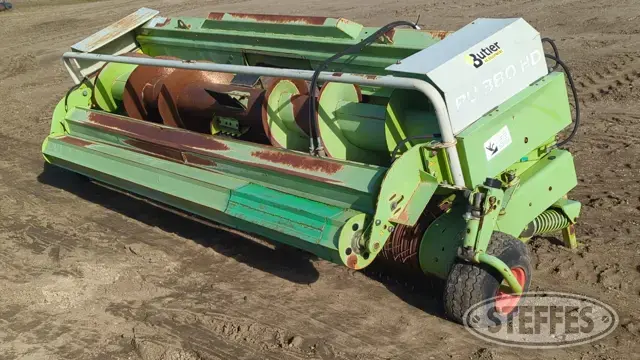 2002 Claas PU380