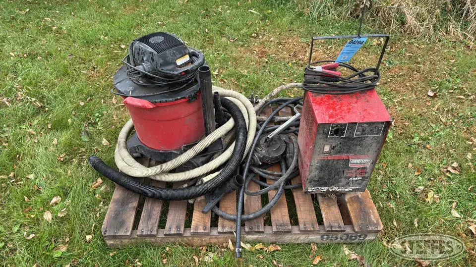 Century battery charger Shop Equipment-Other