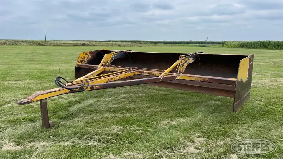 Shop-built box blade