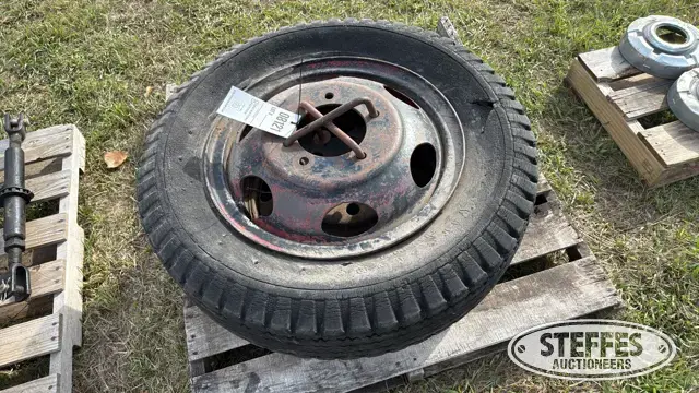 (2) 7.50-20 tires
