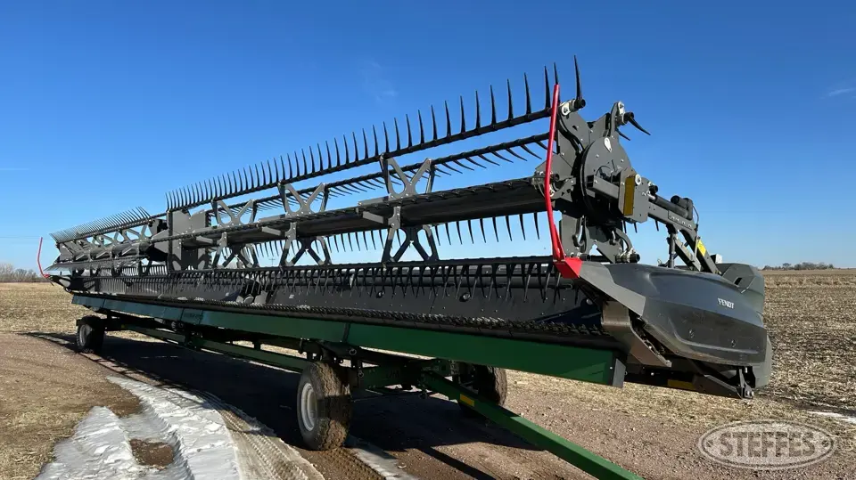 2022 Fendt 9350 Draper Head
