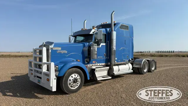 2005 Kenworth W900L