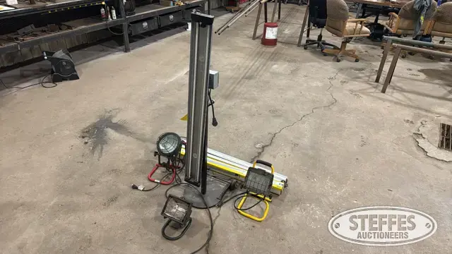 (4) Shop lights