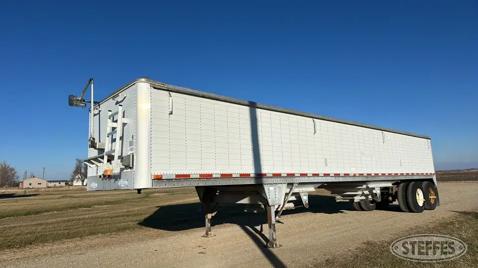1995 Wilson Pacesetter DWH-400 Hopper Bottom Trailer