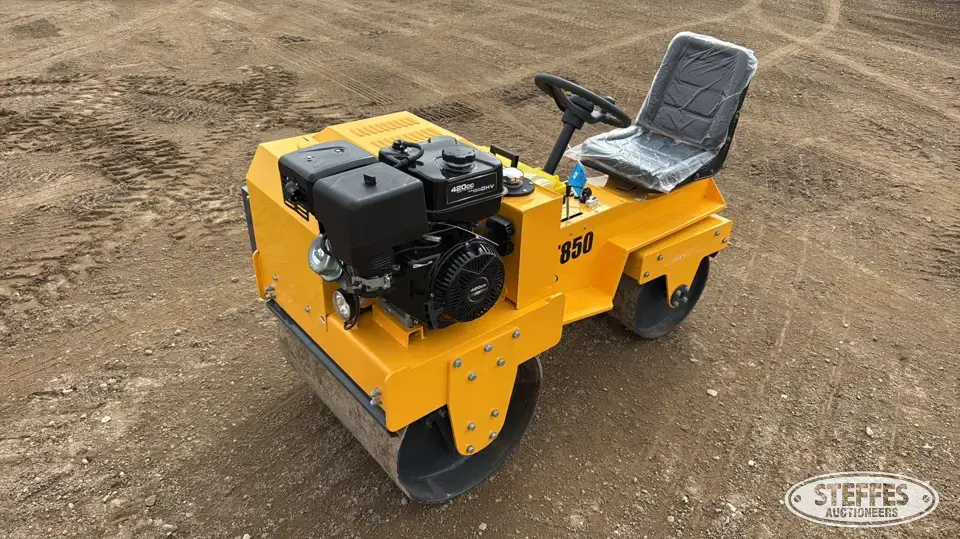 2025 Future FT850 Self-Propelled Smooth Drum Compactor