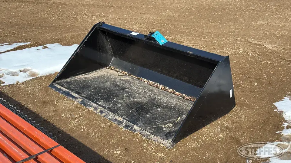 KC Skid Steer Bucket
