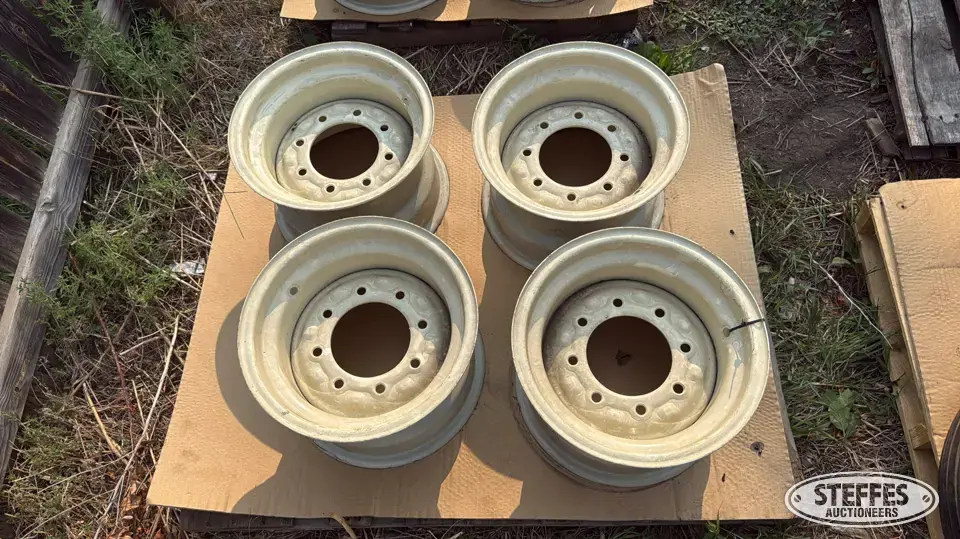(4) Implement wheels Truck-Trailer Part