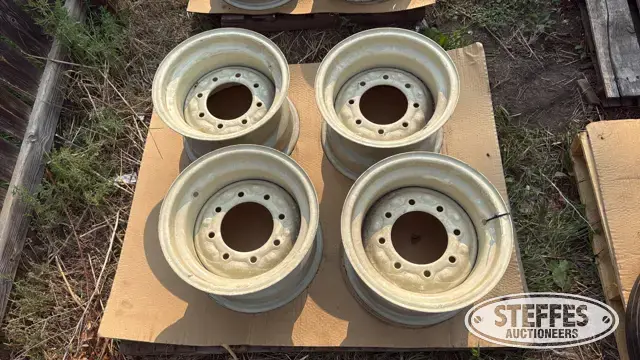 (4) Implement wheels