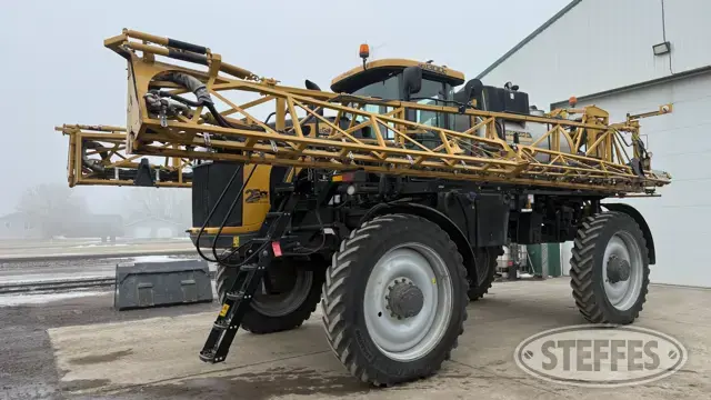 2018 RoGator RG1300C