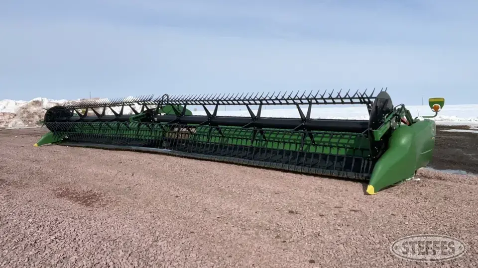 2018 John Deere 645FD Draper Head