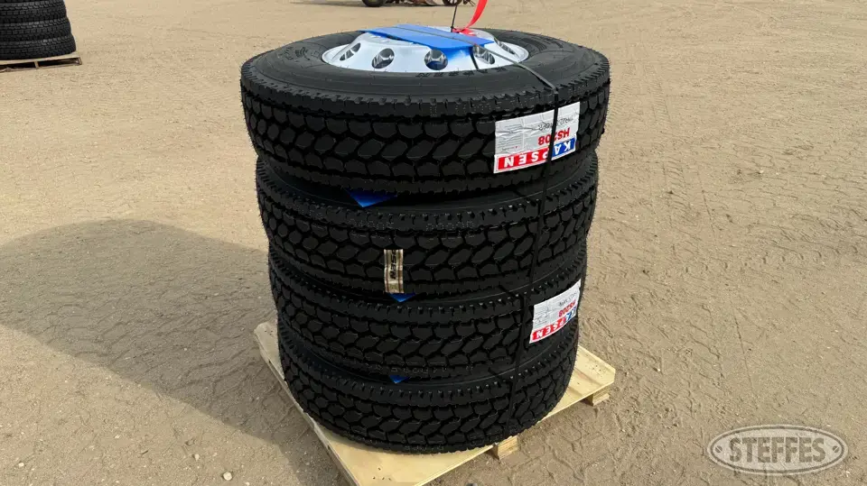 (4) Kapsen HS208 11R22.5 Tires Truck Tire