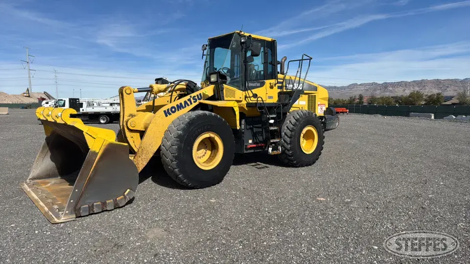 2015 Komatsu WA380-7 Wheel Loader