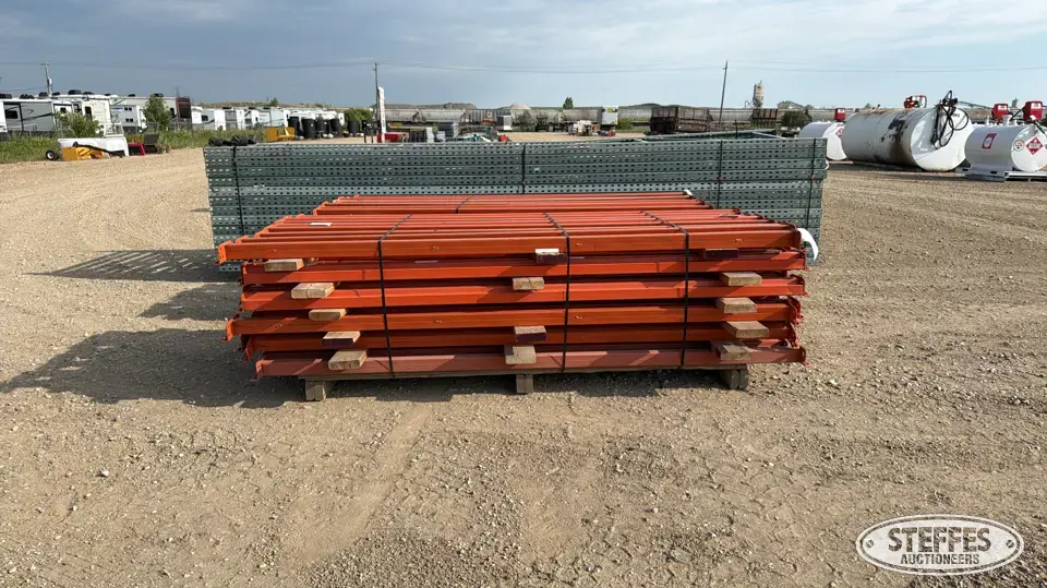 Pallet racking Storage and Bench