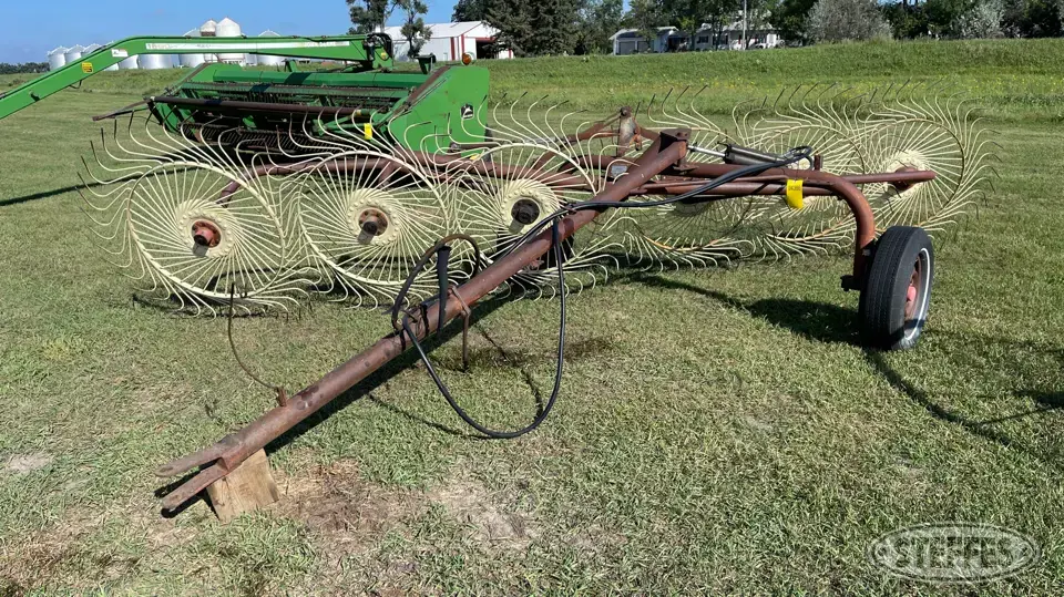 Massey Ferguson 39 Rake