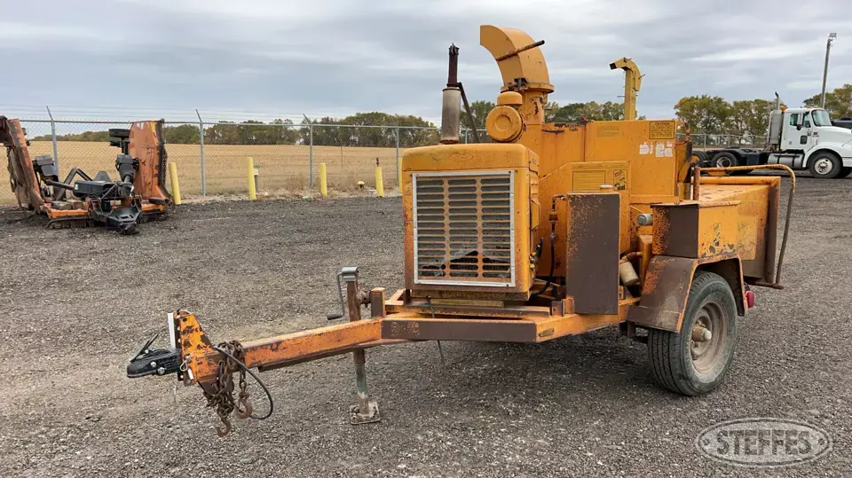 Brush Bandit 100 Forestry Chipper