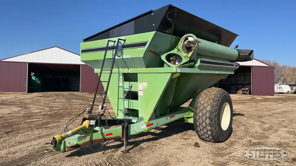 Parker 710 Grain Cart