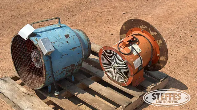 (2) Spread-All 12075 aeration fans