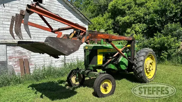 1957 John Deere 720