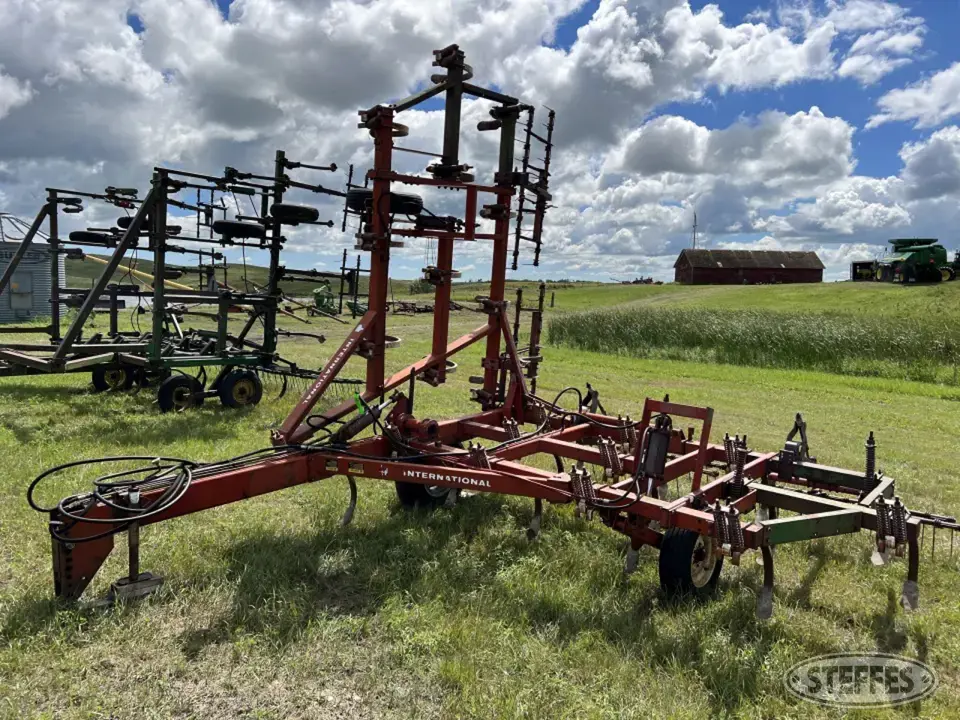 International 55 Chisel Plow