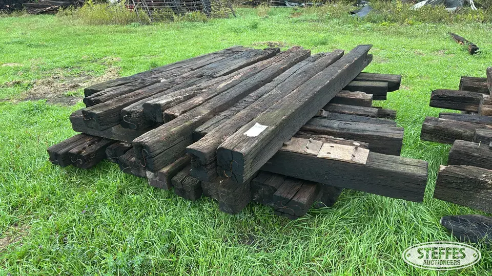 Railroad ties Livestock Handling