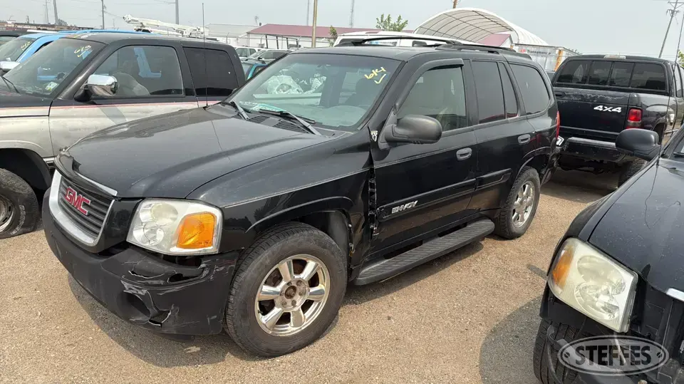 2004 GMC Envoy SLE SUV