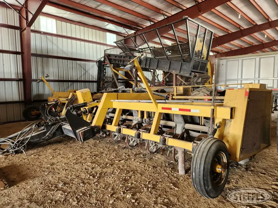 Shop-built Sugarbeet Harvester