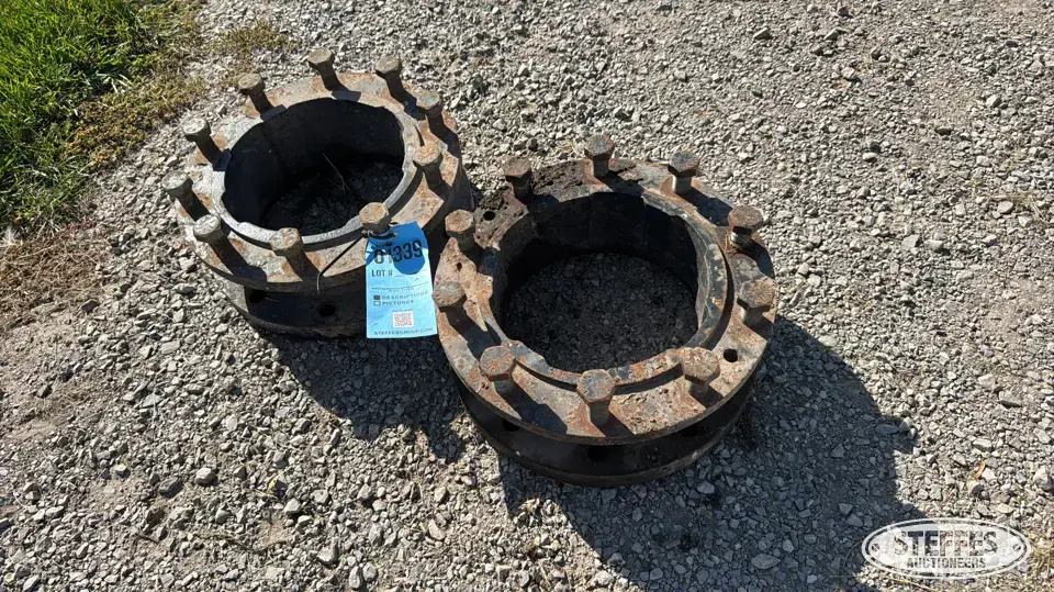 (2) wheel spacers Tractor Part