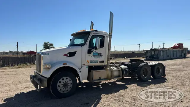 2018 Peterbilt 576