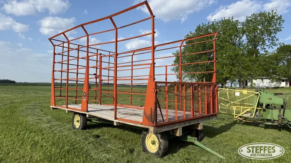 Meyers throw rack Bale Transportation
