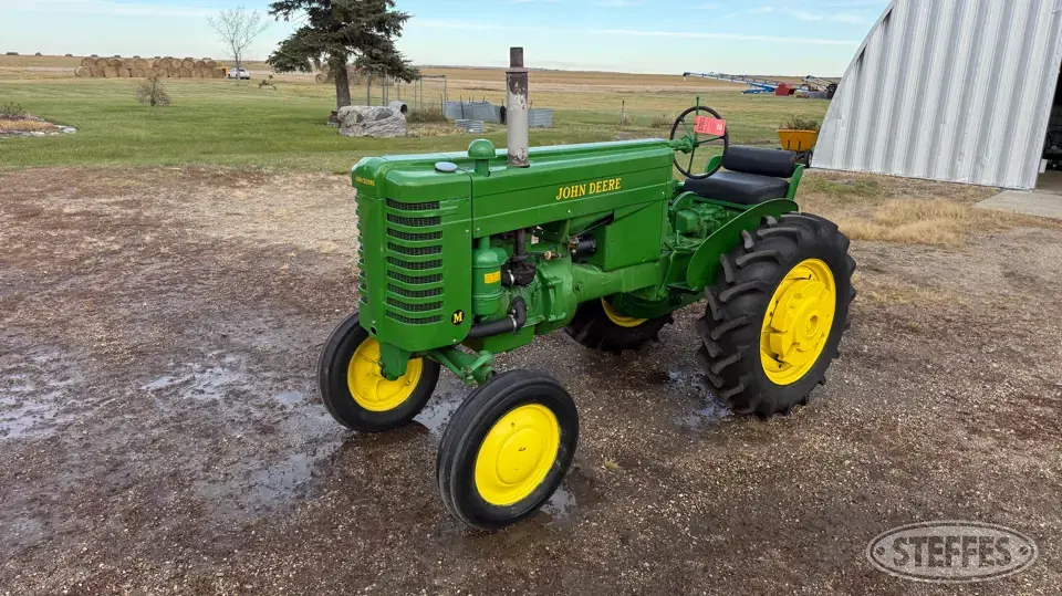 1947 John Deere M Collectible Tractor