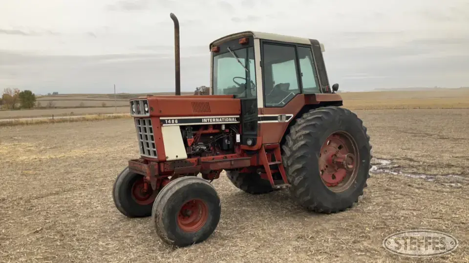 1977 International 1486 2WD Tractor