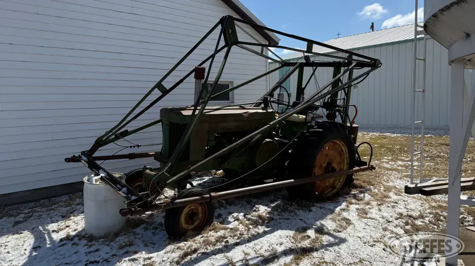 1954 John Deere 70 Collectible Tractor
