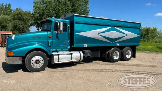 1996 International 9400
