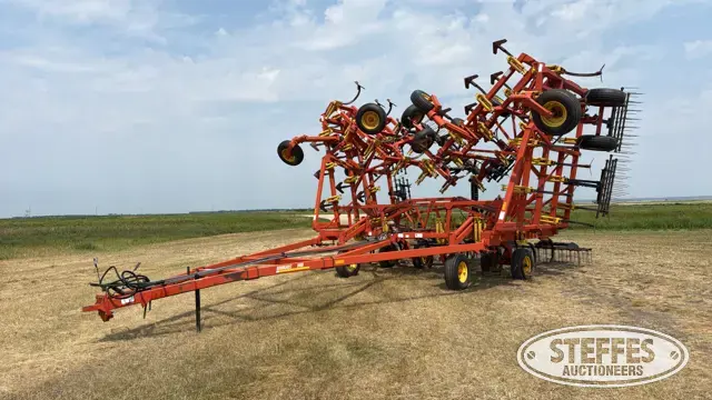 2003 Bourgault 9400