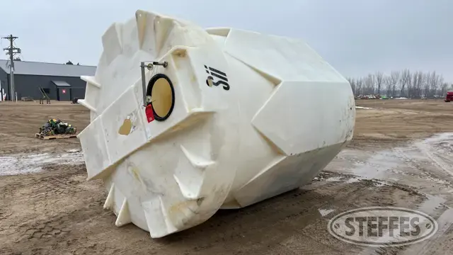 Snyder Industries containment tank
