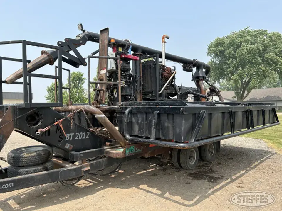 2014 PCE 4010 Manure Storage and Transportation Equipment