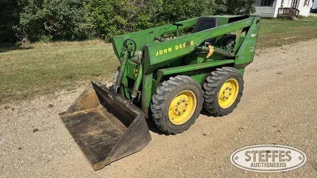 John Deere 70
