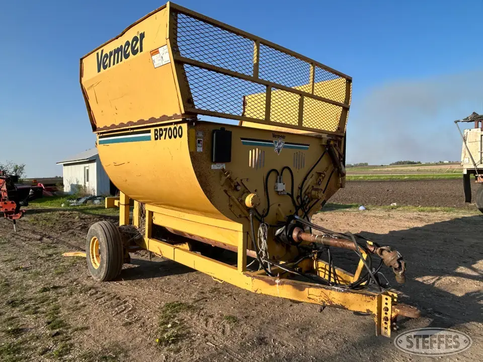 Vermeer BP7000 Forage Processing