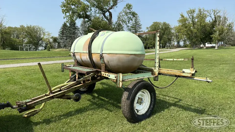 Walsh Pull-Type Sprayer