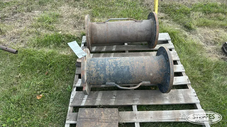 (2) Wheel extensions Tractor Part