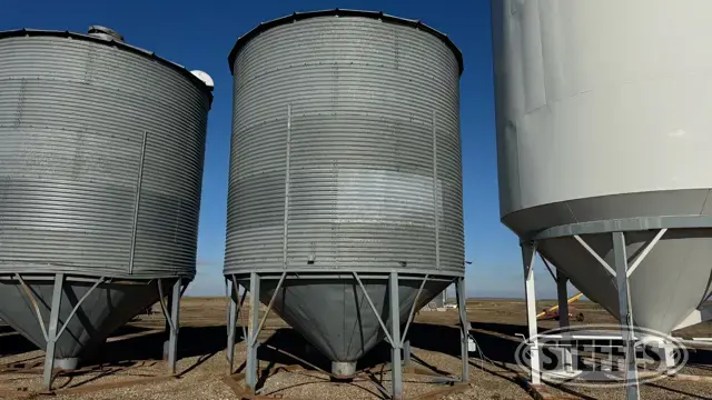 Butler hopper bin