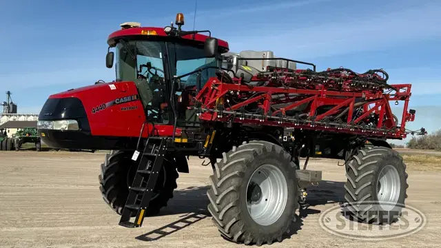 2021 Case IH Patriot 4440